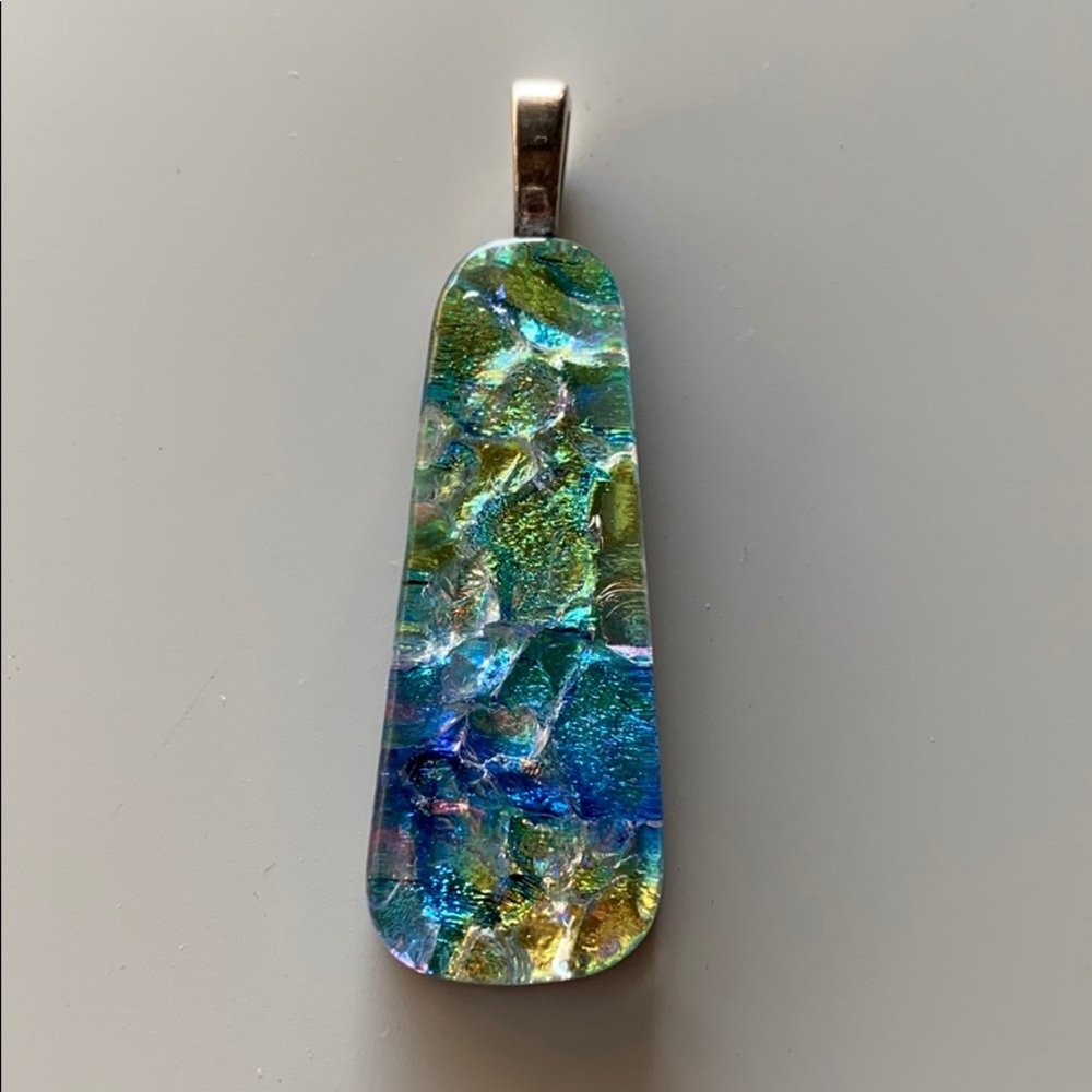 Stained glass pendant